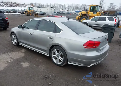 2014 Volkswagen Passat 2.0L Tdi Sel Premium from USA, damaged, VIN 1VWCN7A30EC068897